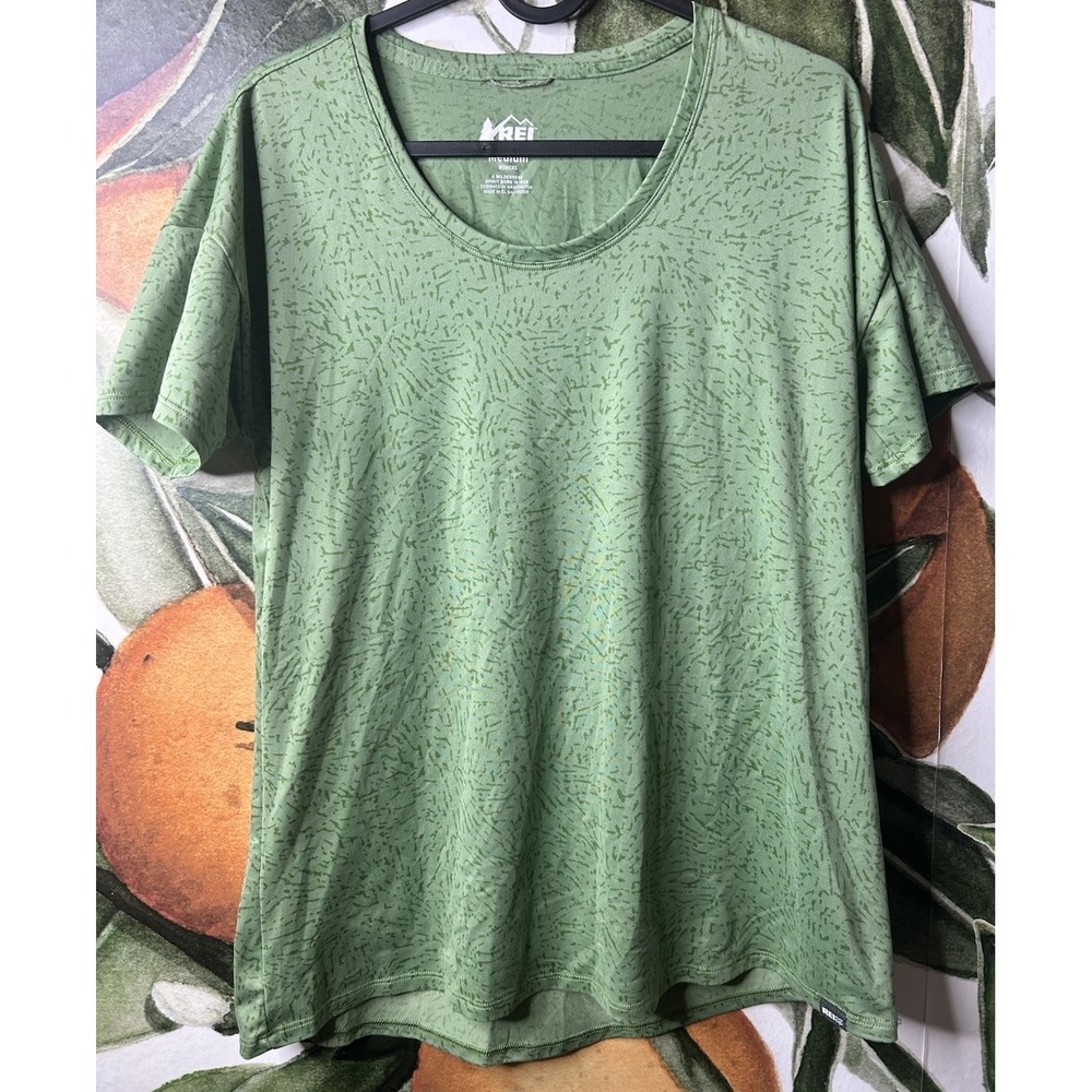 REI Co-op Womens Medium Green Printed Short Sleeve Tee Shirt